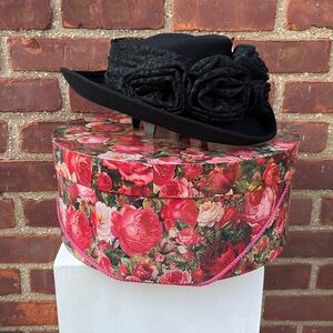 Vintage Toucan Collection New York Black Felted Wool Hat w lace roses in box